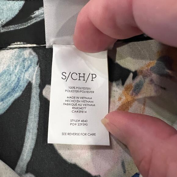 CAbi Zelda Black Floral Blouse #4840 - SIZE S - Picture 6 of 9